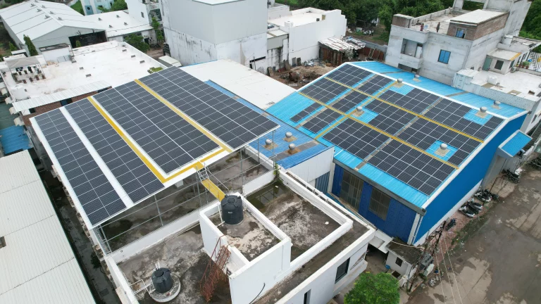 Vedanta Solar: Solar Panel Installation